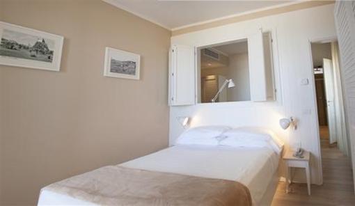 фото отеля Hotel Bristol Cattolica
