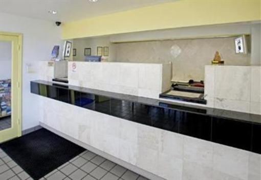 фото отеля Budget Inn and Suites Stockton