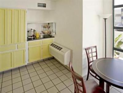 фото отеля Budget Inn and Suites Stockton