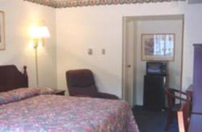 фото отеля Kalamazoo Knights Inn