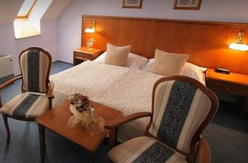 фото отеля Hotel Octarna