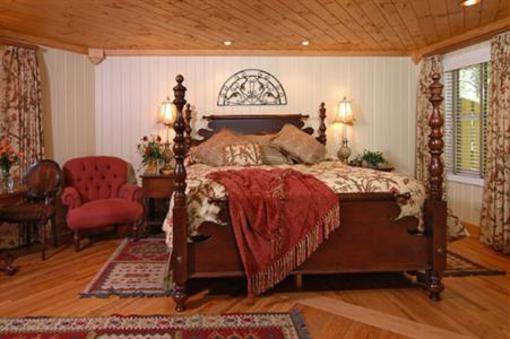 фото отеля Village Inn of Blowing Rock