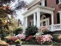 Federal Crest Inn Bed & Breakfast