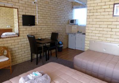 фото отеля Coastal Comfort Motel
