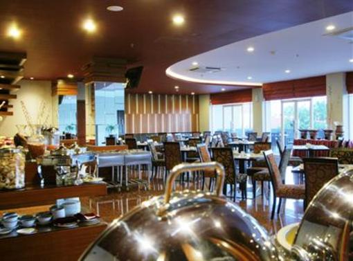 фото отеля Hotel Dafam Pekalongan