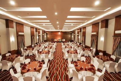 фото отеля Hotel Dafam Pekalongan