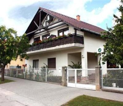 фото отеля Haus Bruckner Budakeszi