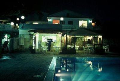 фото отеля Villaggio Turistico Villa Carabella