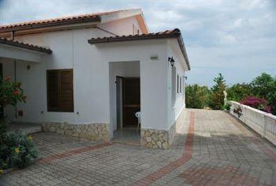 фото отеля Villaggio Turistico Villa Carabella