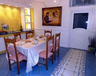 фото отеля B&B Dimora Carlo III