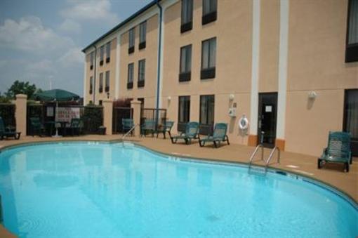 фото отеля Holiday Inn Express Greer Taylors