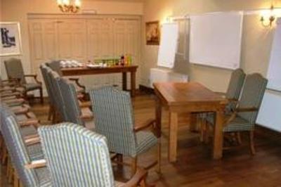 фото отеля Red Lion and Manor House Hotel Burnsall