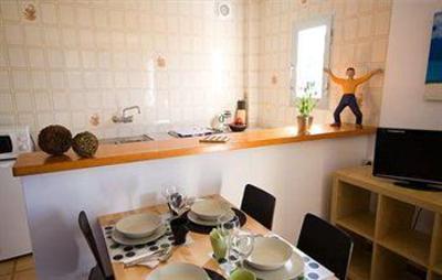 фото отеля Apartamentos Fleming 50