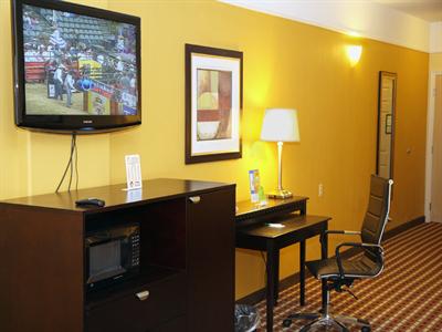 фото отеля La Quinta Inn & Suites Raymondville