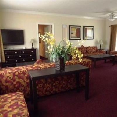 фото отеля Beach House Inn