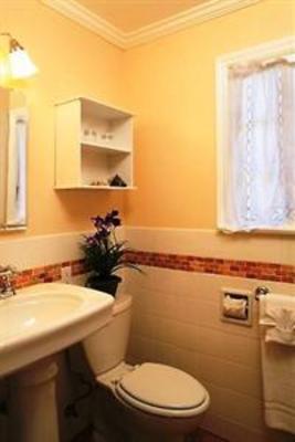 фото отеля Beach House Inn