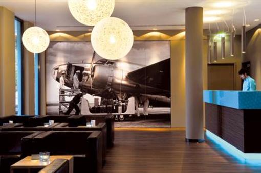 фото отеля Motel One Hamburg Airport