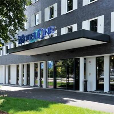 фото отеля Motel One Hamburg Airport