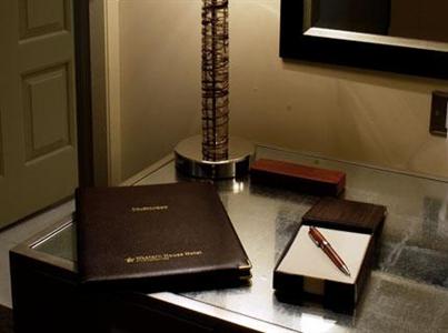 фото отеля Western House Hotel