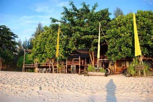 фото отеля Castaway Resort Koh Lipe