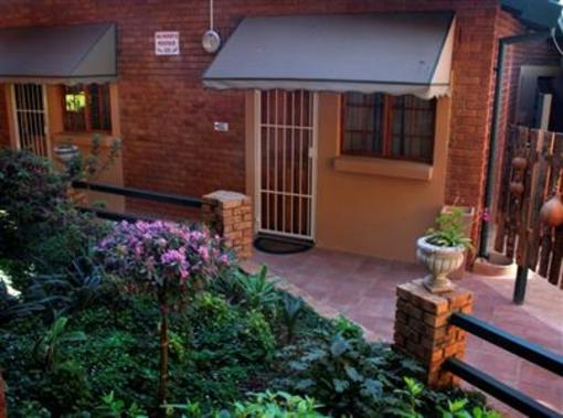 фото отеля Amper Bo Guest House Riviera Pretoria