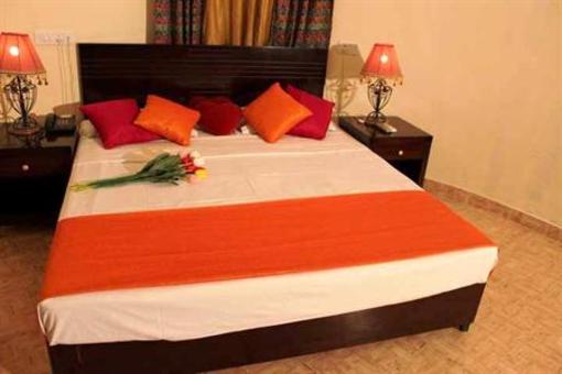 фото отеля Hotel Jaisalgarh