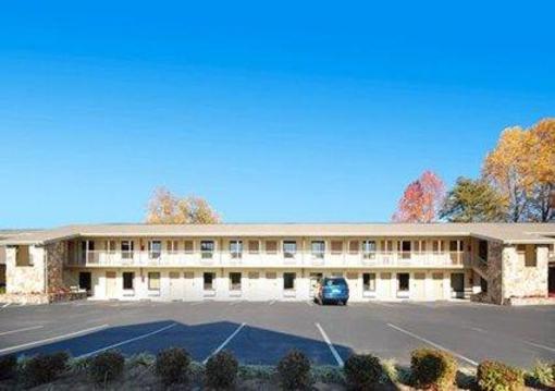 фото отеля Econo Lodge Pigeon Forge