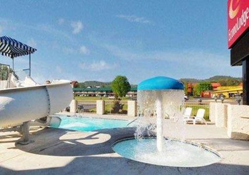 фото отеля Econo Lodge Pigeon Forge