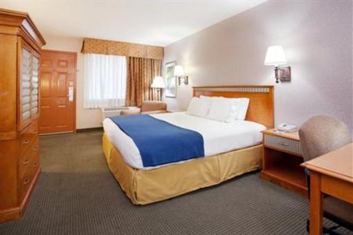 фото отеля Holiday Inn Express Albuquerque I-40 Eubank
