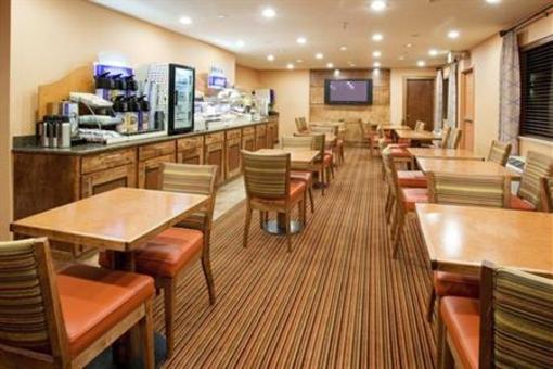 фото отеля Holiday Inn Express Albuquerque I-40 Eubank