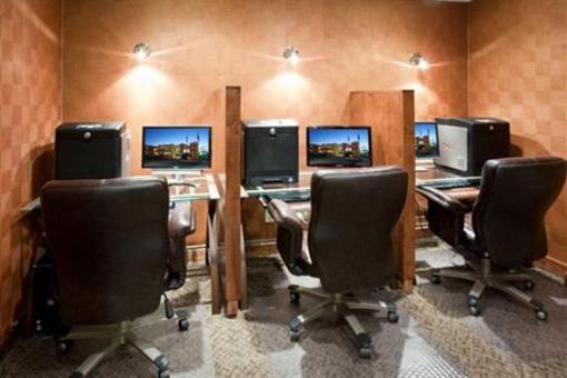 фото отеля Holiday Inn Express Albuquerque I-40 Eubank