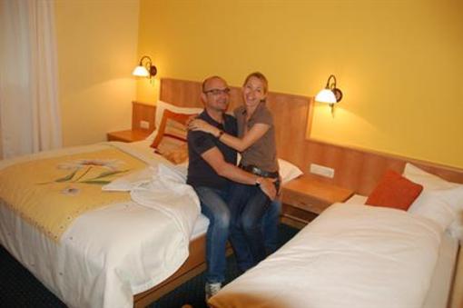 фото отеля Jagdhof Pension St. Johann im Pongau