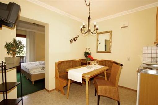 фото отеля Jagdhof Pension St. Johann im Pongau