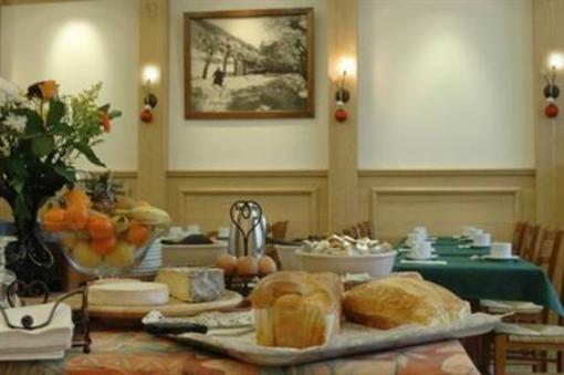 фото отеля Hotel L'Hermitage Thones