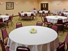 фото отеля Holiday Inn Express Fort Campbell Oak Grove