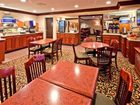 фото отеля Holiday Inn Express Fort Campbell Oak Grove