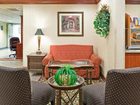 фото отеля Holiday Inn Express Fort Campbell Oak Grove