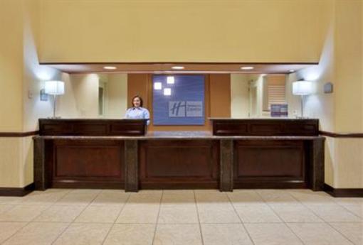 фото отеля Holiday Inn Express Woodland