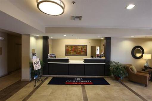 фото отеля Candlewood Suites St Joseph