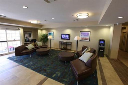 фото отеля Candlewood Suites St Joseph