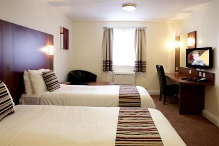 фото отеля Mercure Hotel East Swindon