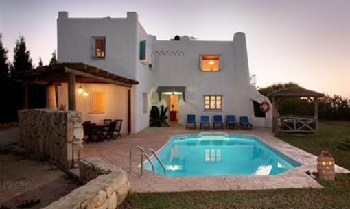 фото отеля Z & X Holliday Villas Paphos