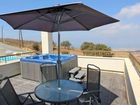 фото отеля Z & X Holliday Villas Paphos