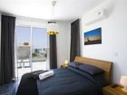 фото отеля Z & X Holliday Villas Paphos