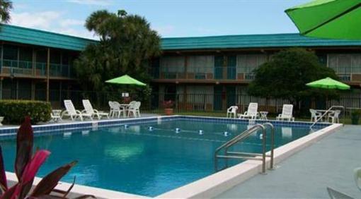 фото отеля Budget Inn & Suites Orlando West
