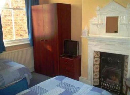 фото отеля Burton Villa Guest House