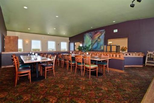 фото отеля Best Western Plus Lighthouse Suites Inn