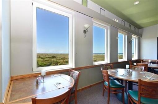 фото отеля Best Western Plus Lighthouse Suites Inn