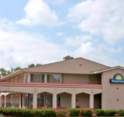фото отеля Days Inn Libertyville