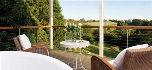 фото отеля The Spotted Chook and Amelie's Petite Maison Hotel Montville (Australia)